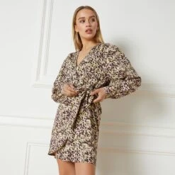 Refined Department - Woven Dress BODINE - Dots - Maat L 8 Refined Department - Woven Dress BODINE - Dots - Maat L -Trendsyol Winkel 1200x1200 132