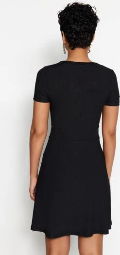 Trendyol Vrouwen Standaard Mouw Cache-coeur A-lijn Jurk -Trendsyol Winkel 565x1200