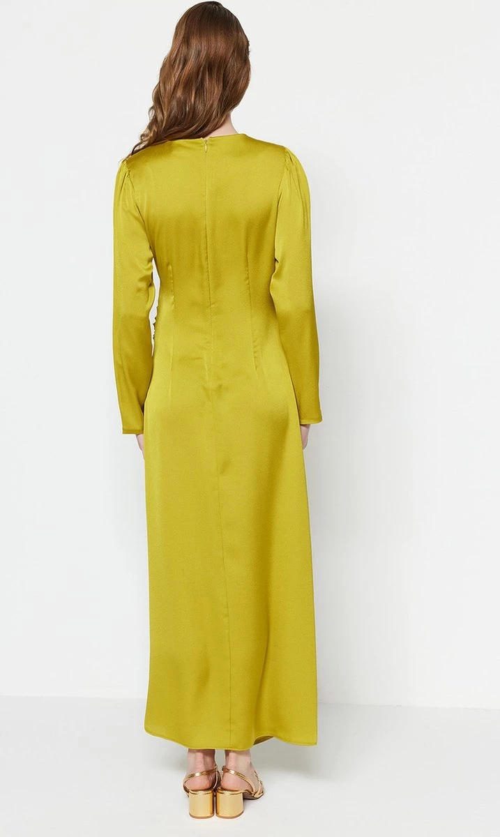 Trendyol Vrouwen Standaard Mouw Ronde Hals Verschuiving Avondjurk 4 Trendyol Vrouwen Standaard Mouw Ronde Hals Verschuiving Avondjurk - Afbeelding 2