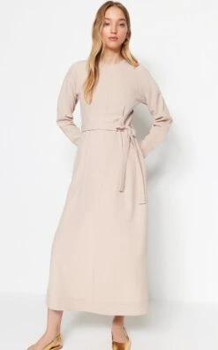 Trendyol Vrouwen Standaard Mouw Ronde Hals A-lijn Jurk -Trendsyol Winkel 749x1200 1