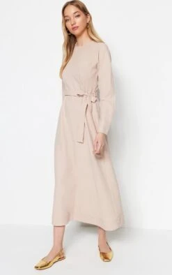 Trendyol Vrouwen Standaard Mouw Ronde Hals A-lijn Jurk