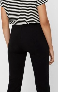 Vero Moda Broek Vmkamma Nw Flared Jersey Pant Noos 10209858 Black Dames Maat - W34 X L34 12 Vero Moda Broek Vmkamma Nw Flared Jersey Pant Noos 10209858 Black Dames Maat - W34 X L34 -Trendsyol Winkel 760x1200 2