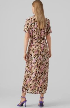 Vero Moda Jurk Vmeasy S/s Long Shirt Dress R1 Wvn 10286792 Tigers Eye/ina Dames Maat - XL 12 Vero Moda Jurk Vmeasy S/s Long Shirt Dress R1 Wvn 10286792 Tigers Eye/ina Dames Maat - XL -Trendsyol Winkel 784x1200 2