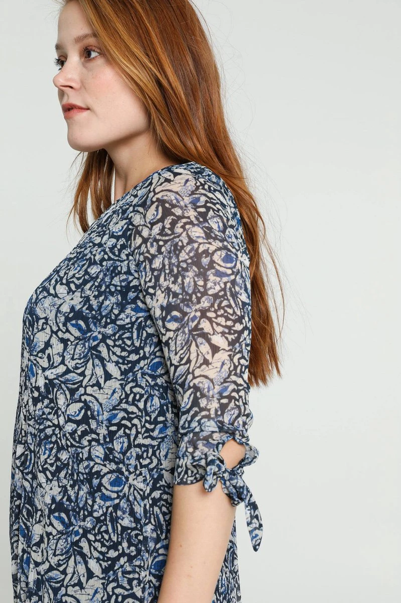 Cassis Lange Jurk Met Abstract Bloemenmotief En Plissé-effect 6 Cassis Lange Jurk Met Abstract Bloemenmotief En Plissé-effect - Afbeelding 4