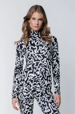 Colourful Rebel Neyo Marker Peached Turtleneck Top - L