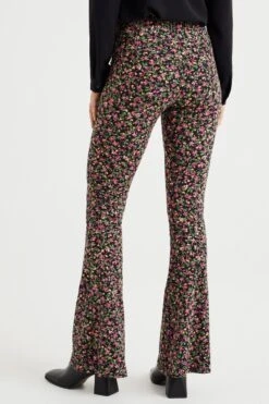 WE Fashion Dames Flared Legging Met Dessin -Trendsyol Winkel 800x1200 354