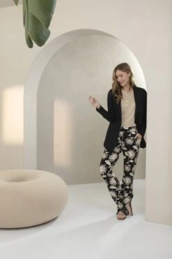 Andco Woman Leana Flower 9 Andco Woman Leana Flower -Trendsyol Winkel 800x1200 423