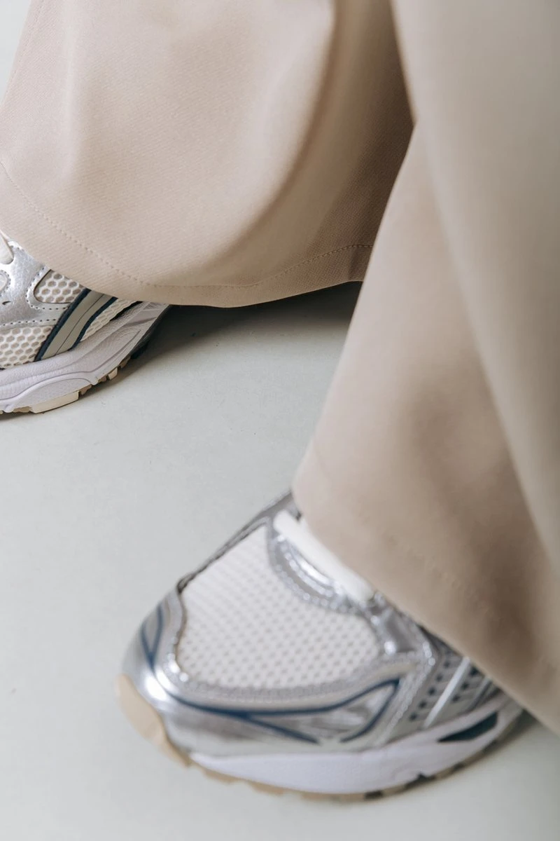 Colourful Rebel Tamar Slit Flare Pants - Maat XS 6 Colourful Rebel Tamar Slit Flare Pants - Maat XS - Afbeelding 4