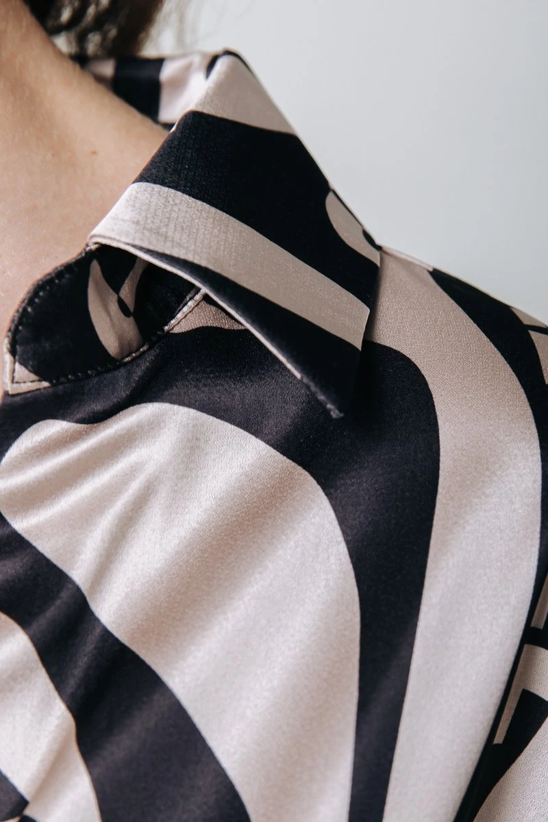 Colourful Rebel Lea Zebra Wrap Midi Dress- Maat XL 12 Colourful Rebel Lea Zebra Wrap Midi Dress- Maat XL - Afbeelding 10