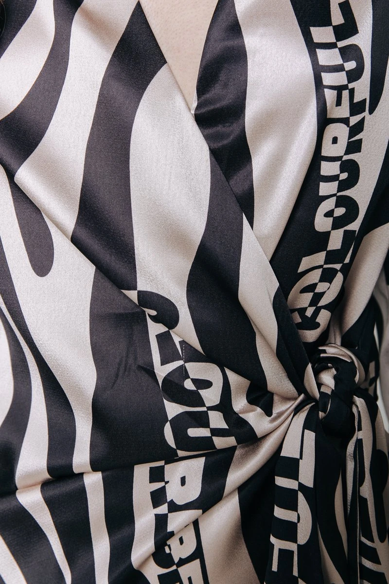 Colourful Rebel Lea Zebra Wrap Midi Dress- Maat L 12 Colourful Rebel Lea Zebra Wrap Midi Dress- Maat L - Afbeelding 10