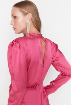 Trendyol Vrouwen Standaard Mouw Staande Kraag Omslag Jurk 17 Trendyol Vrouwen Standaard Mouw Staande Kraag Omslag Jurk -Trendsyol Winkel 814x1200 3