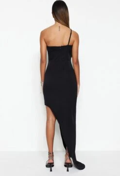 Trendyol Vrouwen Standaard Mouw Asymmetrische Kraag Verschuiving Avond- & Galajurk -Trendsyol Winkel 820x1200 8