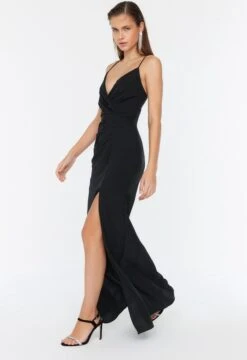 Trendyol Vrouwen Standaard Mouw Cache-coeur Verschuiving Avond- & Galajurk -Trendsyol Winkel 824x1200