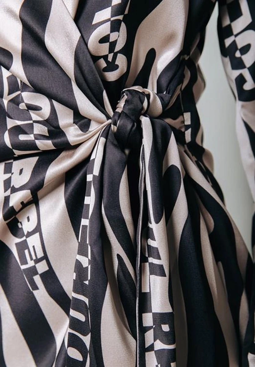 Colourful Rebel Lea Zebra Wrap Midi Dress- Maat S 10 Colourful Rebel Lea Zebra Wrap Midi Dress- Maat S - Afbeelding 8