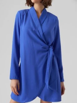 Vero Moda VMGRACE L/S SHORT WRAP DRESS EXP CP Dames MINI Wikkeljurk DAZZLING BLUE Maat - S 10 Vero Moda VMGRACE L/S SHORT WRAP DRESS EXP CP Dames MINI Wikkeljurk DAZZLING BLUE Maat - S -Trendsyol Winkel 900x1200 60