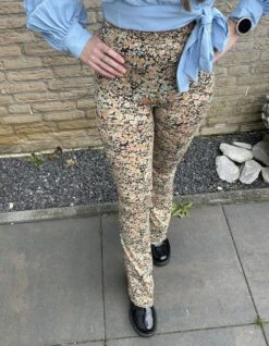 Ambika Flared Broek|Flared Dames|Flowers|Bloemen|Maat S